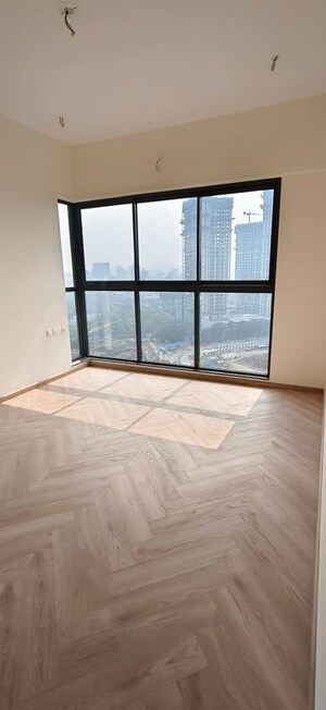 Room in 3 BHK Apartment at Raymond The Invictus By GS, Pokhran Road No One – for Rent