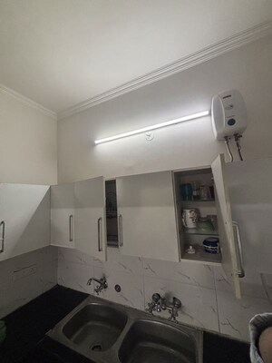 Kitchen in 3 BHK Builder Floor at Sector 44 – for Rent