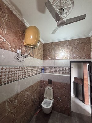 Bathroom in 3 BHK Builder Floor at Sector 44 – for Rent