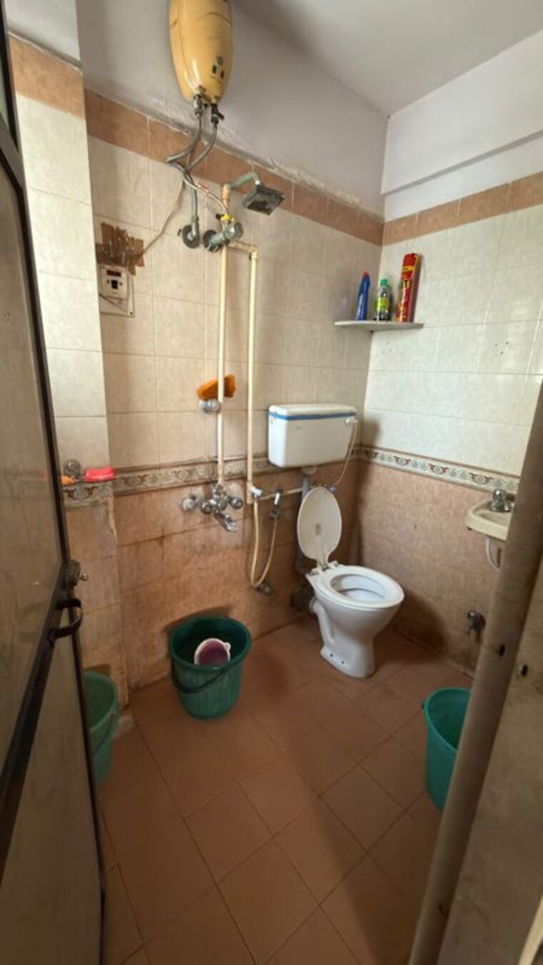Bathroom, rutu-estate 1 Bedroom 630 Sq.Ft. Apartment In Brahmand Thane 10770762