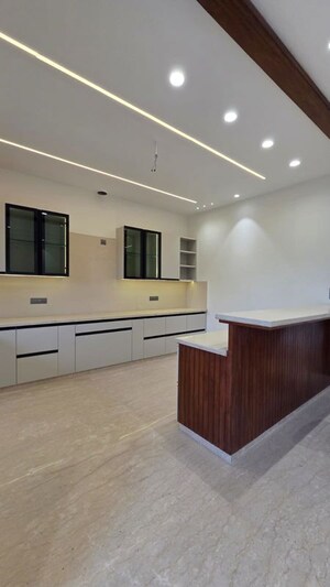 Kitchen in 6 BHK Villa at Aerocity – for Rent