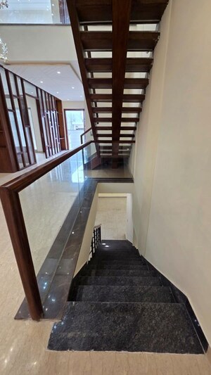 Staircase in 6 BHK Villa at Aerocity – for Rent
