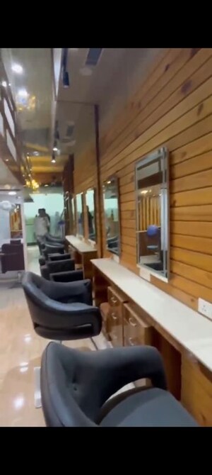  Shop For Sale in Noida Extension