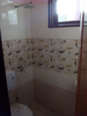 Bathroom in 1 RK Independent House at Sector 14 – for Rent