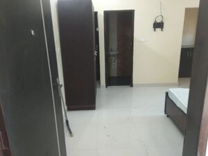 Room in 1 RK Independent House at Sector 14 – for Rent