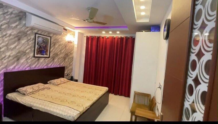 Bedroom, emaar-the-palm-drive-palm-studios 2 Bedroom 1200 Sq.Ft. Apartment In Sector 66 Gurgaon 10770832
