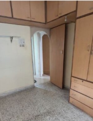 2 BHK Apartment For Rent in Seven Bunglow