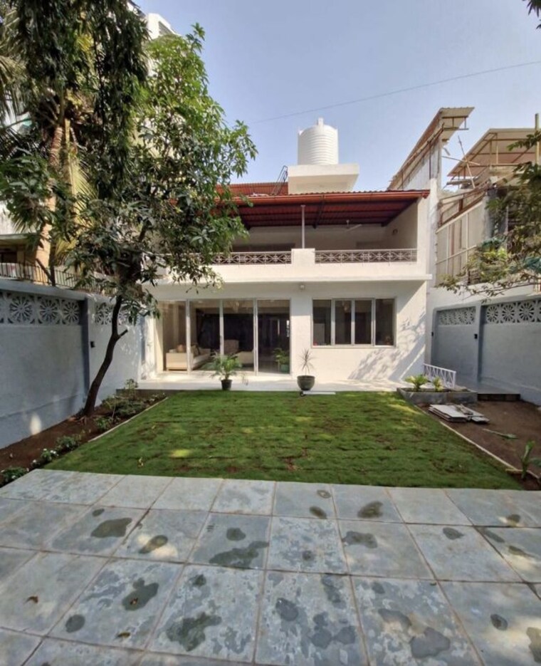 Exterior View, lokhandwala complex 5 Bedroom 6000 Sq.Ft. Villa In Lokhandwala Complex Mumbai 10770876