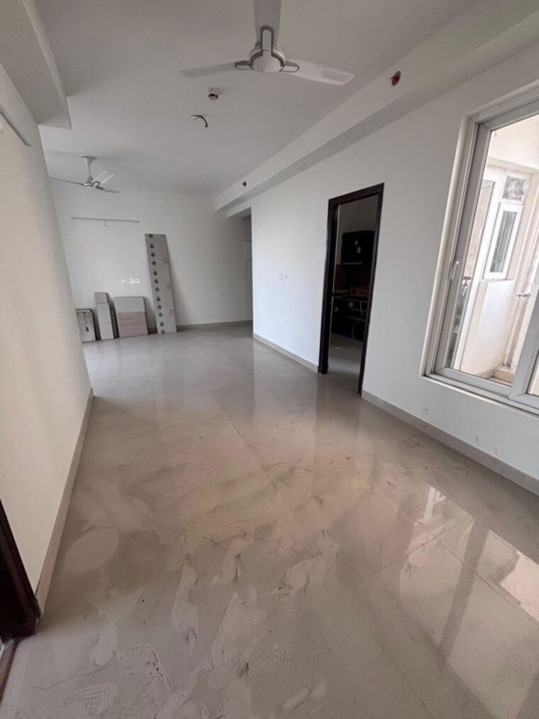 Room, hero-homes-gurgaon 3 Bedroom 1689 Sq.Ft. Apartment In Sector 104 Gurgaon 10770871