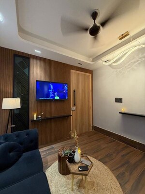 Bedroom in 1 BHK Builder Floor at Saket – for Rent