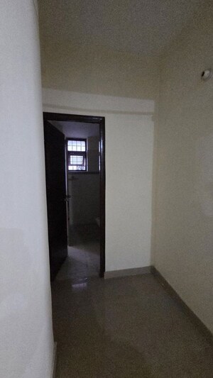 Room in 3 BHK Apartment at Resizone Residency, Sewla Kalan – for Rent