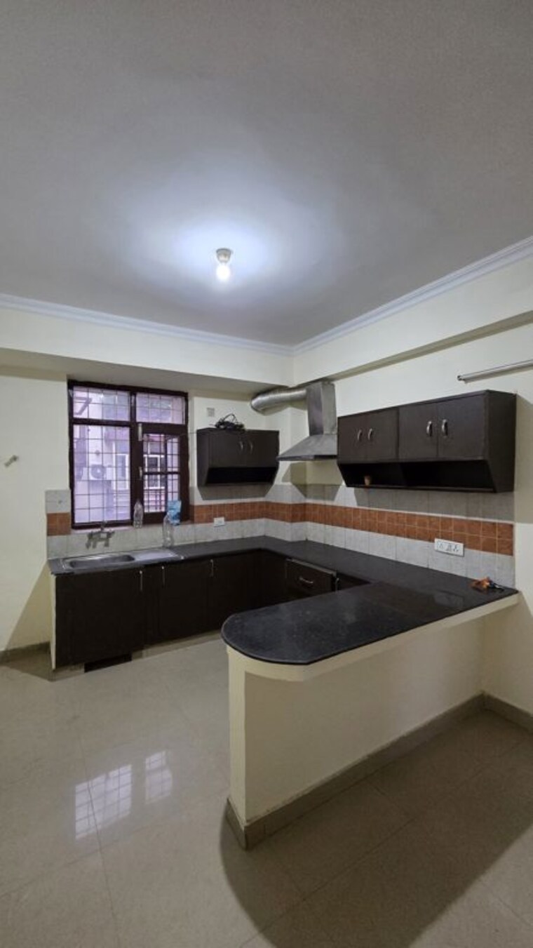 Kitchen, resizone-residency 3 Bedroom 1500 Sq.Ft. Apartment In Sewla Kalan Dehradun 10770915