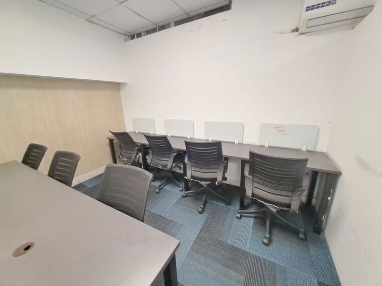 Team Area, sector 63 Commercial Office Space in IT/SEZ 500 Sq.Ft. In Sector 63 Noida 10770950