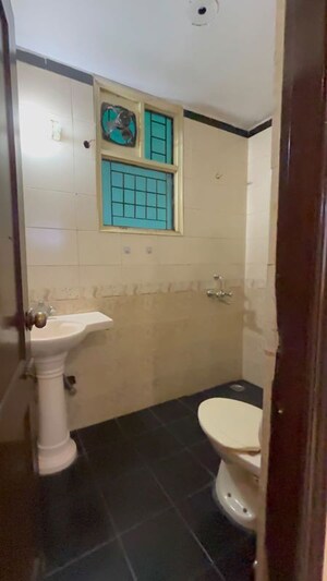 Bathroom in 2 BHK Builder Floor at Palam Vihar – for Rent