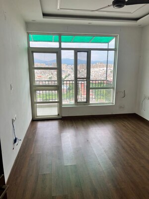 Room in 3 BHK Apartment at Dhakoli – for Rent
