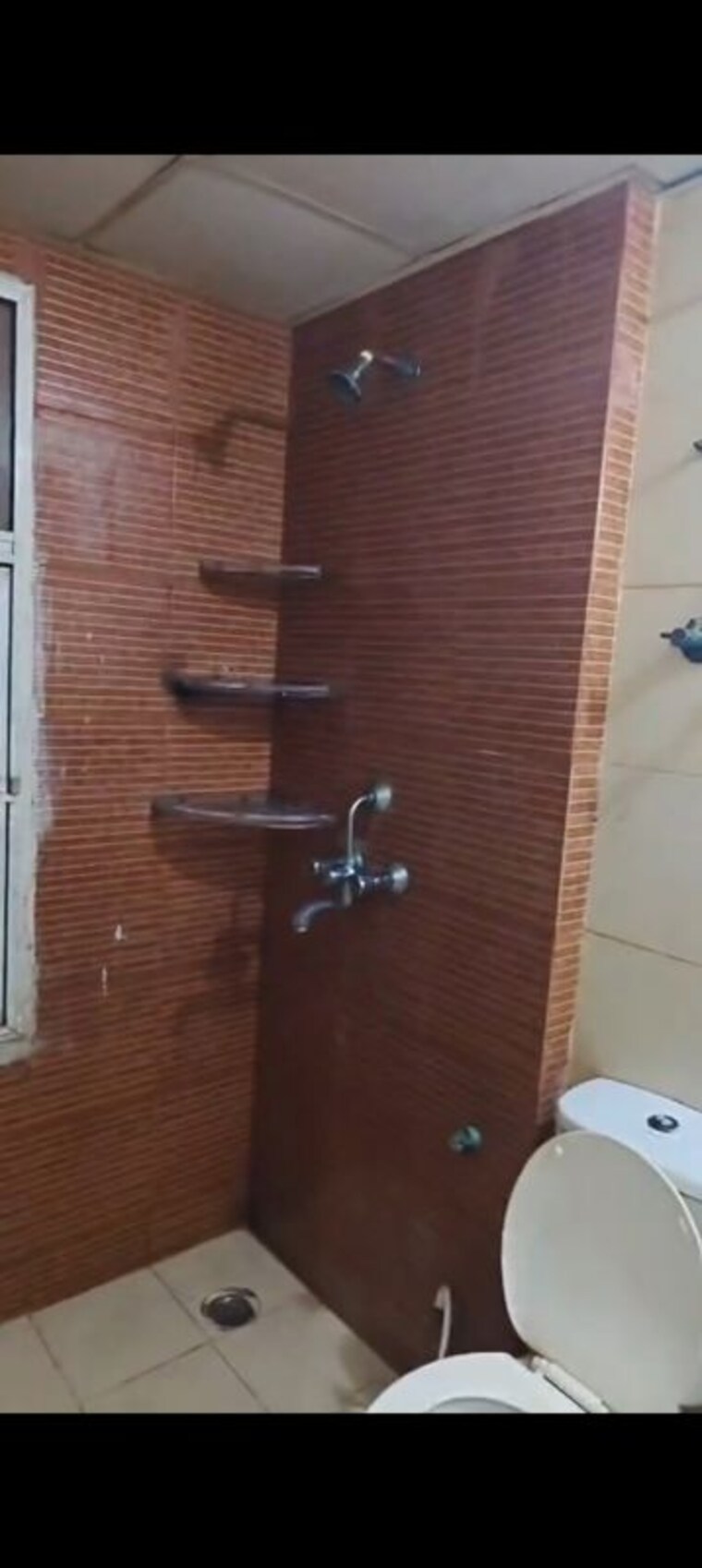 Bathroom, mahagun-my-woods 3 Bedroom 1370 Sq.Ft. Apartment In Sector 16c Greater Noida Greater Noida 10770945