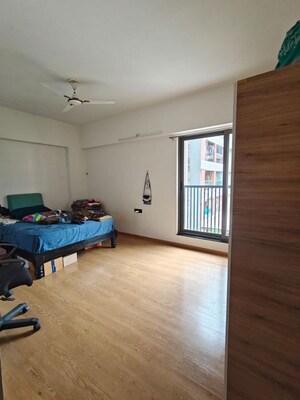 Living Room in 3 BHK Apartment at Shyamal – for Rent