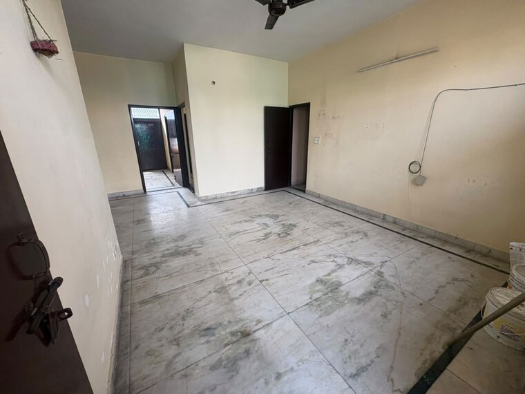 Room, palam vihar 2 Bedroom 1100 Sq.Ft. Builder Floor In Palam Vihar Delhi 10771012