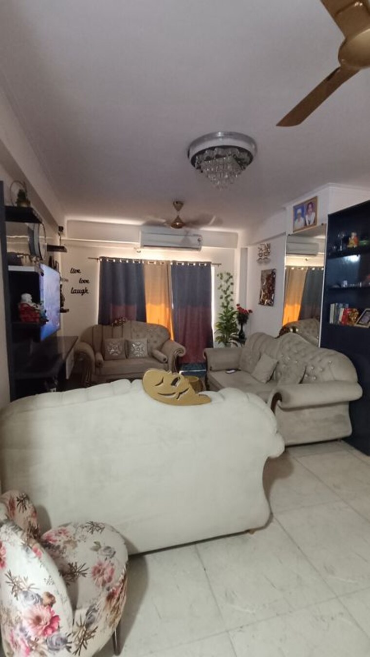 Living Room, saviour-park-phase-iii 4 Bedroom 2450 Sq.Ft. Apartment In Mohan Nagar Ghaziabad 10771021