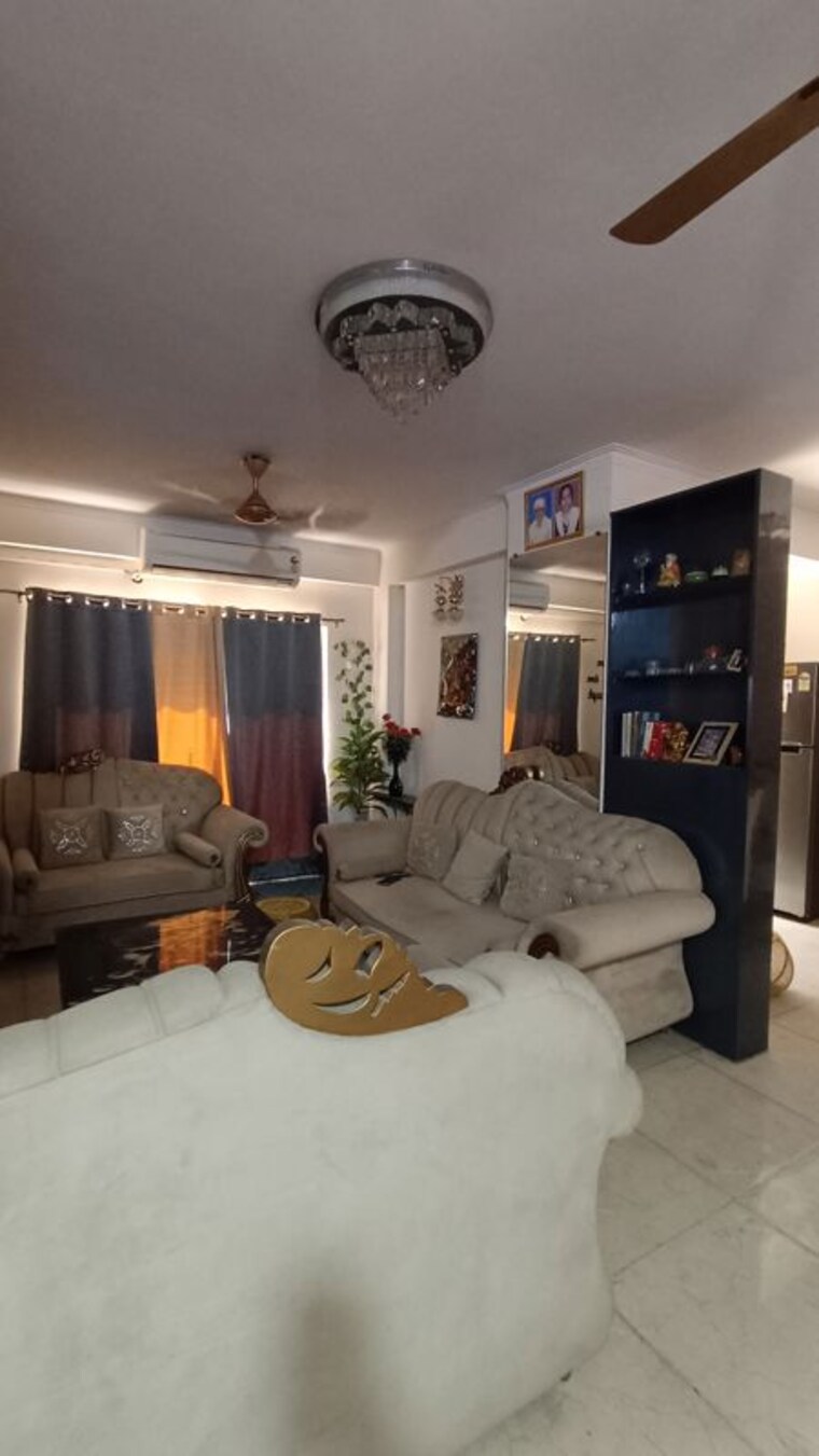 Living Room, saviour-park-phase-iii 4 Bedroom 2450 Sq.Ft. Apartment In Mohan Nagar Ghaziabad 10771021