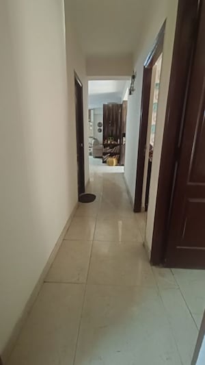 Building Lobby in 4 BHK Apartment at Saviour Park Phase III, Mohan Nagar – for Sale