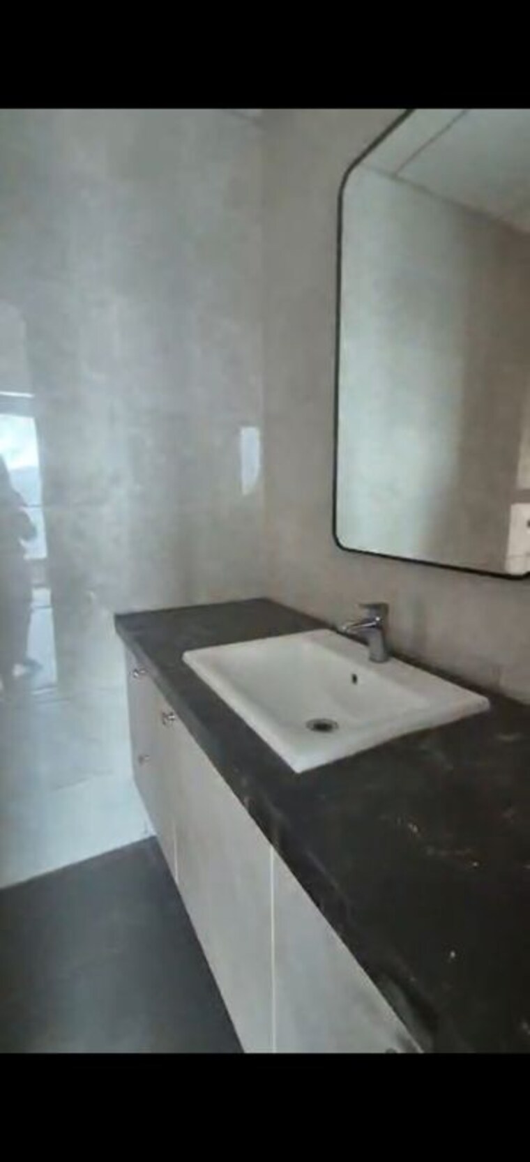 Bathroom, kalpataru-vista 4 Bedroom 3905 Sq.Ft. Apartment In Sector 128 Noida 10771010