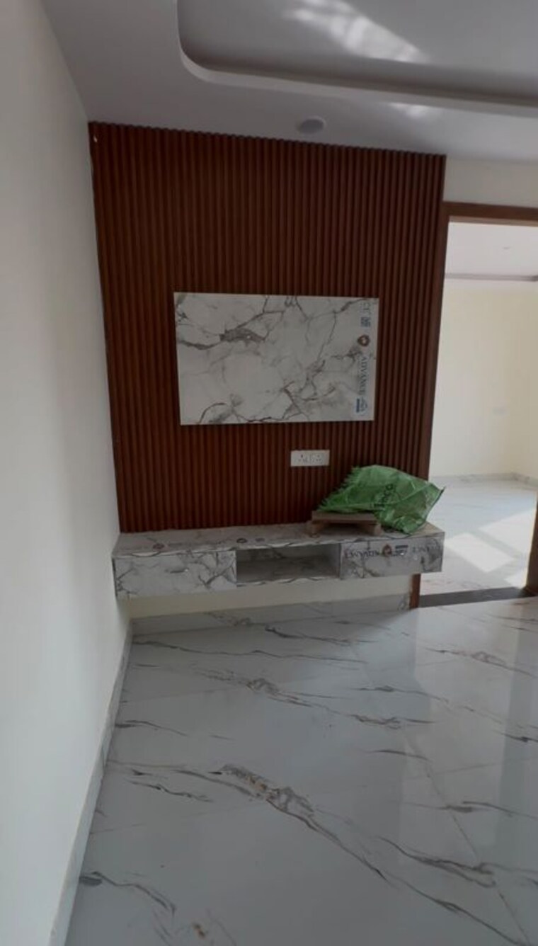 Room, kalkaji 1 Bedroom 350 Sq.Ft. Apartment In Kalkaji Delhi 10771027