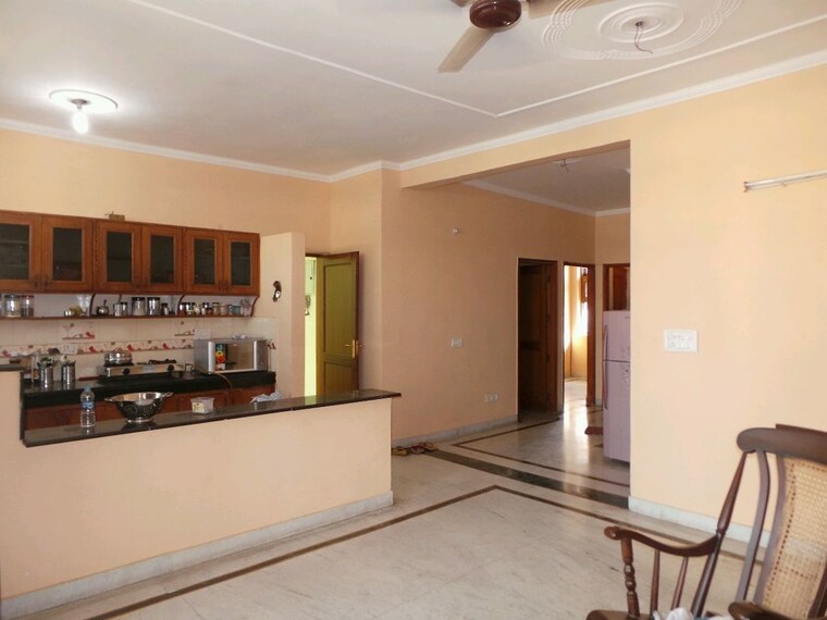 Living Room, palam-vihar-residents-association 3 Bedroom 1200 Sq.Ft. Builder Floor In Palam Vihar Gurgaon 10771048