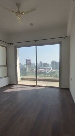 Room in 4 BHK Apartment at Dasnac Burj, Sector 75 – for Rent