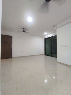 Room in 3 BHK Apartment at Runwal Bliss, Kanjurmarg East – for Rent