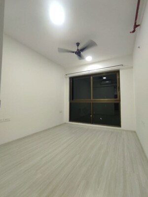 Room in 3 BHK Apartment at Runwal Bliss, Kanjurmarg East – for Rent