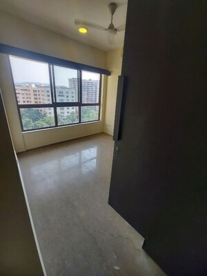 Room in 2 BHK Apartment at L&T Emerald Isle, Powai – for Rent
