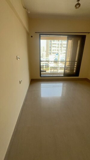 Room in 2 BHK Apartment at Paradise  Sai Jewel, Kharghar – for Rent