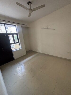 3 BHK Apartment For Rent in SRS Pearl Heights, Sector 87