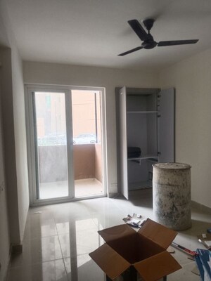 Room in 2 BHK Apartment at Sector 107 – for Sale