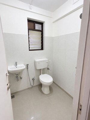 Bathroom in 1 BHK Apartment at Raymond Aashiyana, Vartak Nagar – for Rent