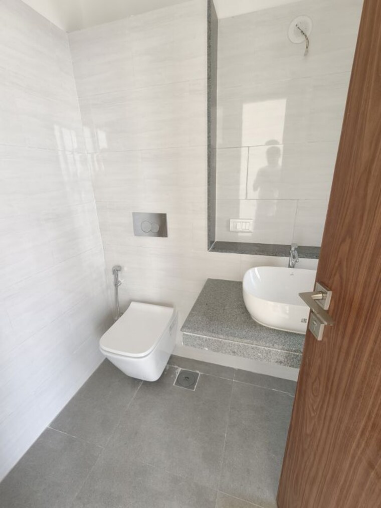Bathroom, dynamix-divum 2 Bedroom 1400 Sq.Ft. Apartment In Malad East Mumbai 10771106