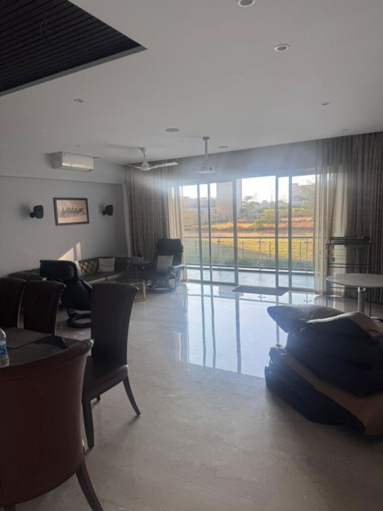 Living Room, lodha-belmondo 4 Bedroom 3975 Sq.Ft. Apartment In Gahunje Pune 10771087
