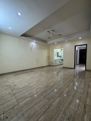 2 BHK Builder Floor For Rent in Chattarpur