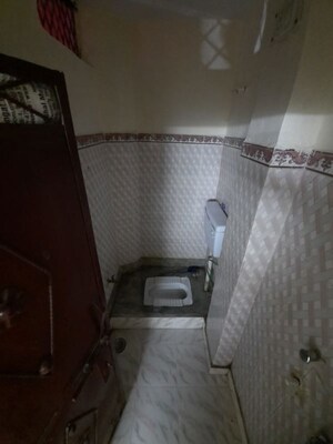 Bathroom in 1 BHK Independent House at Sarita Vihar – for Rent