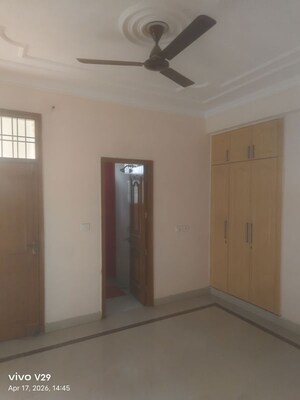 Room in 3 BHK Apartment at The Citizen Apartments, Sector 51 – for Sale