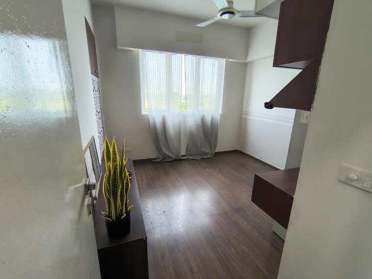 Bedroom, m3m-marina 2 Bedroom 1223 Sq.Ft. Apartment In Sector 68 Gurgaon 10771123