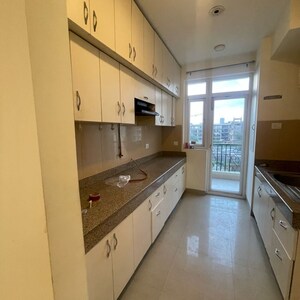 Kitchen in 3.5 BHK Apartment at Emaar Emerald Estate, Sector 65 – for Rent