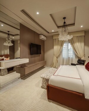 Room in 3 BHK Apartment at Lodha The World Towers World One Tier 2, Worli – for Rent