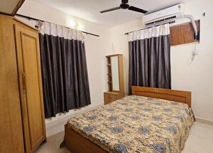 Bedroom in 3 BHK Apartment at Dona Paula – for Rent