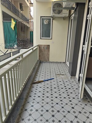 2 BHK Builder Floor For Rent in Sector 52