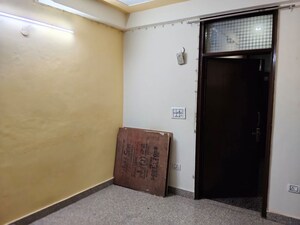 Room in 1 RK Builder Floor at Neb Sarai – for Rent