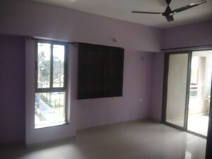 Room in 2 BHK Apartment at Alcon Renaissant, Kharadi – for Rent