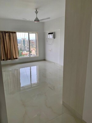 Room in 2 BHK Apartment at Bandra West – for Sale