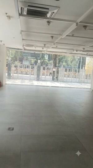  Showroom For Rent in Chembur